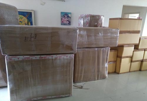 waring and packaging of goods