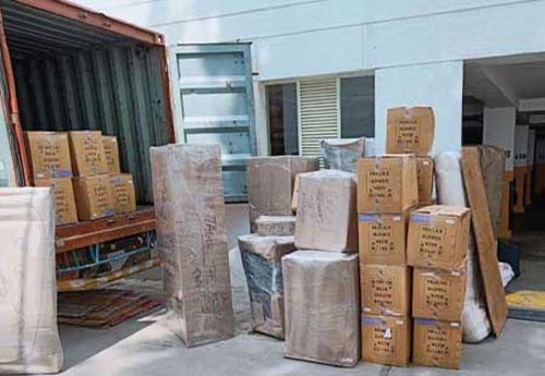 waring and packaging of goods
